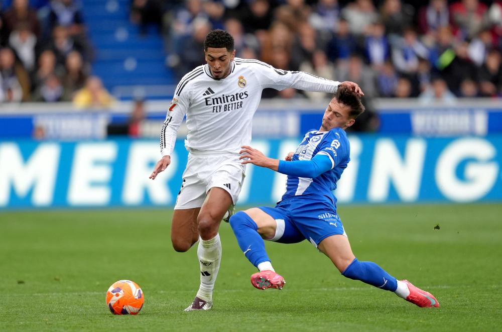 队友乃至对 队友乃至对