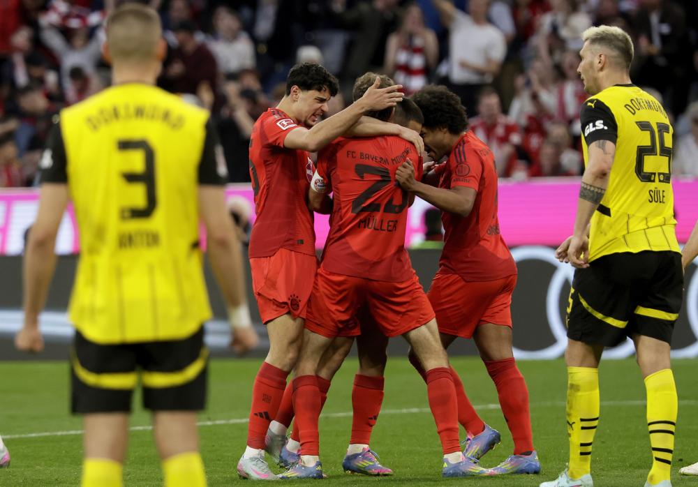 国门遭澳大 国门遭澳大